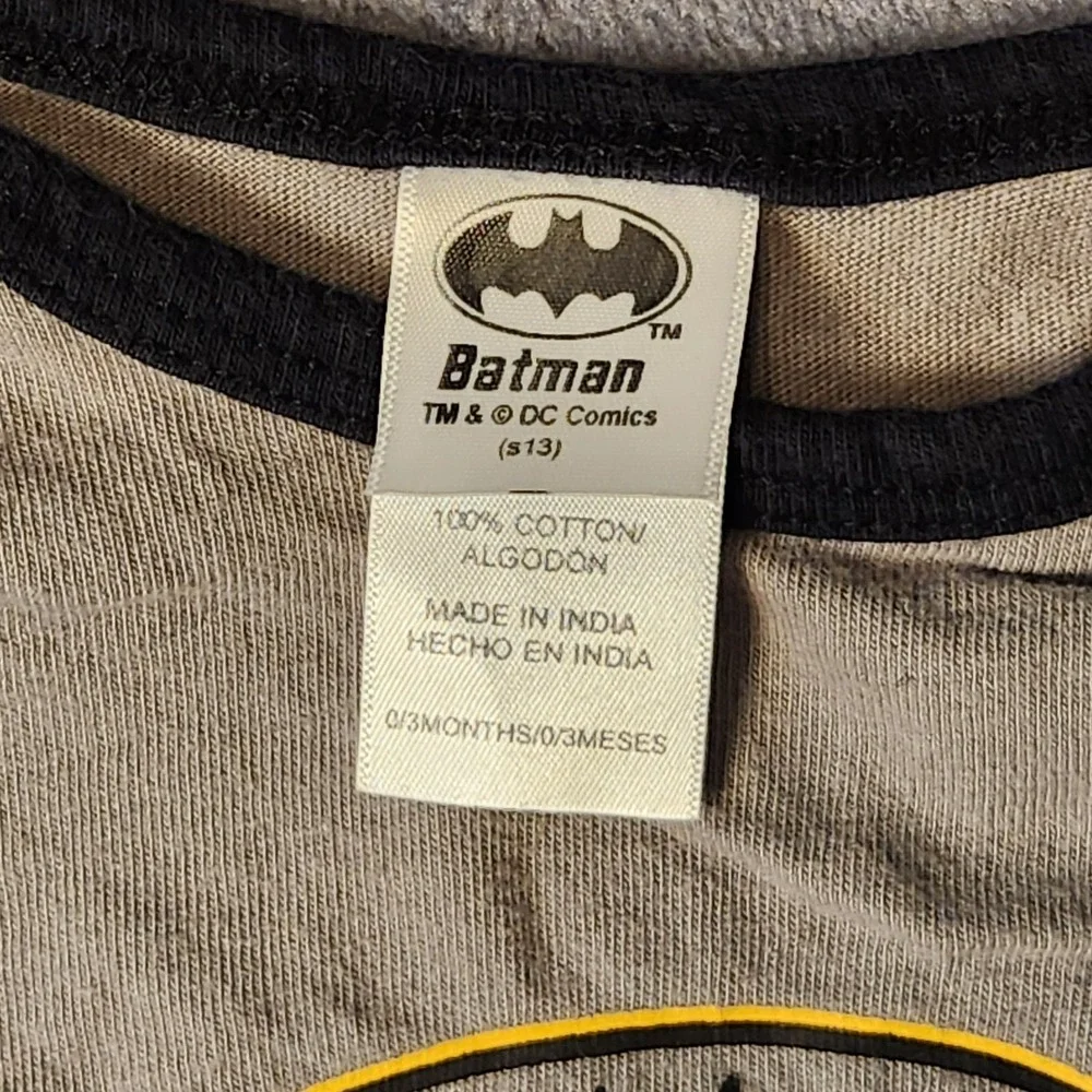 Baby Boy Clothes 4pc Lot 0-3 Months Batman Gerber HM Bodysuits
